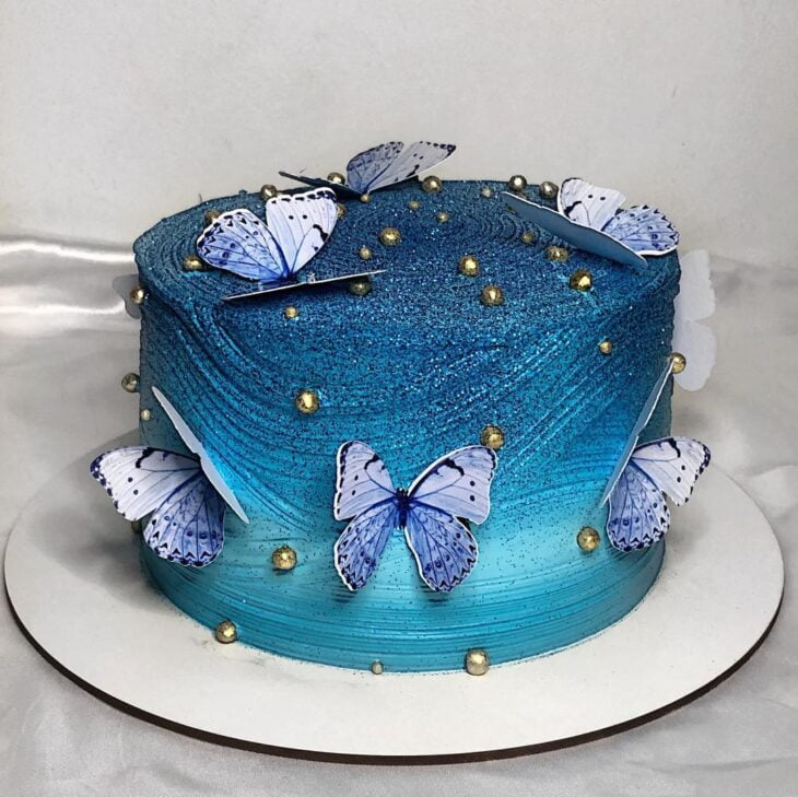 bolo borboleta Azul  Bolos de aniversário de borboleta, Decoração