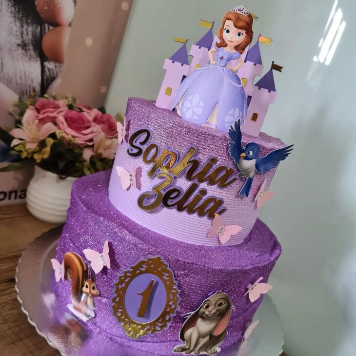como fazer um lindo bolo da princesa sofia 