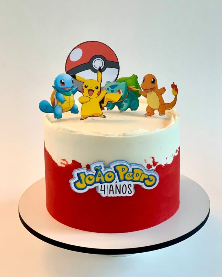 Bolo Pokémon: tutoriais e 100 modelos para se encantar em 2023  Bolo de  pokemon, Bolos pokemon, Bolo de aniversário de pokemon
