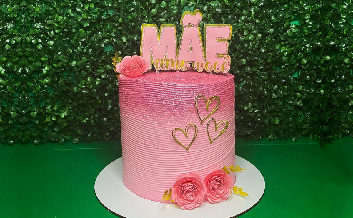 Wave cake dourado com verde  Decoração do bolo de aniversário, Festa de  aniversário colorida, Festa de aniversario tumblr