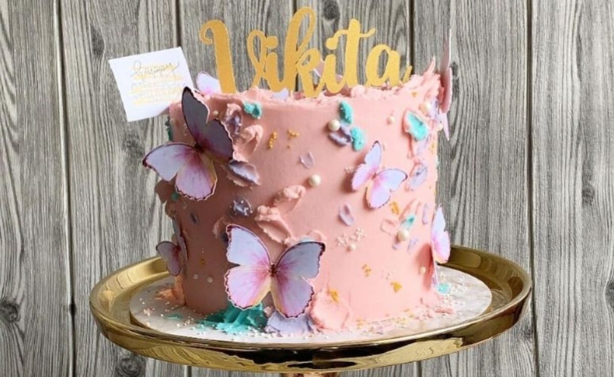 Bolo Borboleta: 70 ideias lindas e coloridas de bolo  Bolos de  aniversário, Bolos de aniversário bonitos, Bolos de aniversário roxos